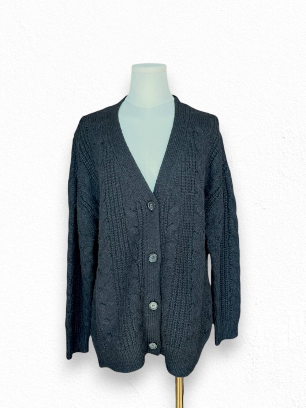 Jenni Kayne Cable Cocoon Cardigan in Black - Picture 2 of 7